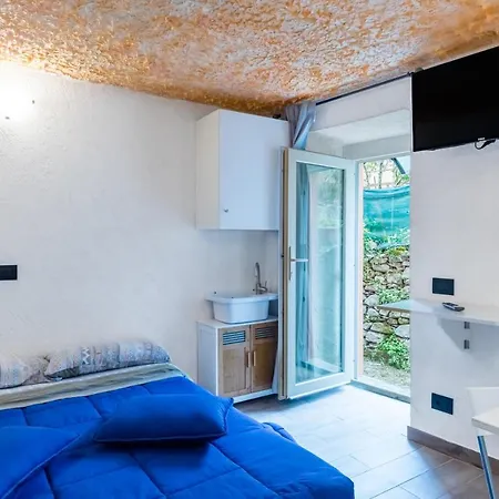 Cinque Terre Hiking, Trekking & Relax Biassa